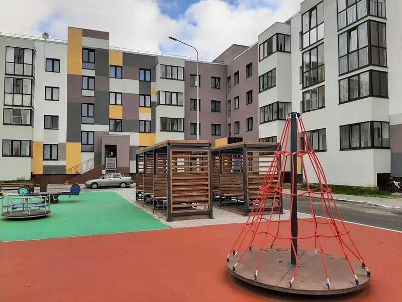 Новостройки Ноябрьска (фото автора)