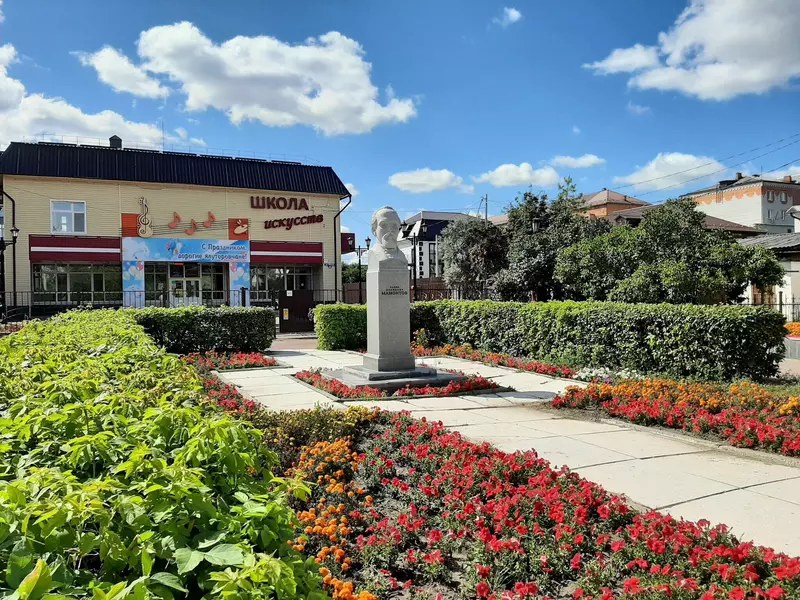 Савва Иванович Мамонтов родился в Ялуторовске в 1841 году (фото автора)