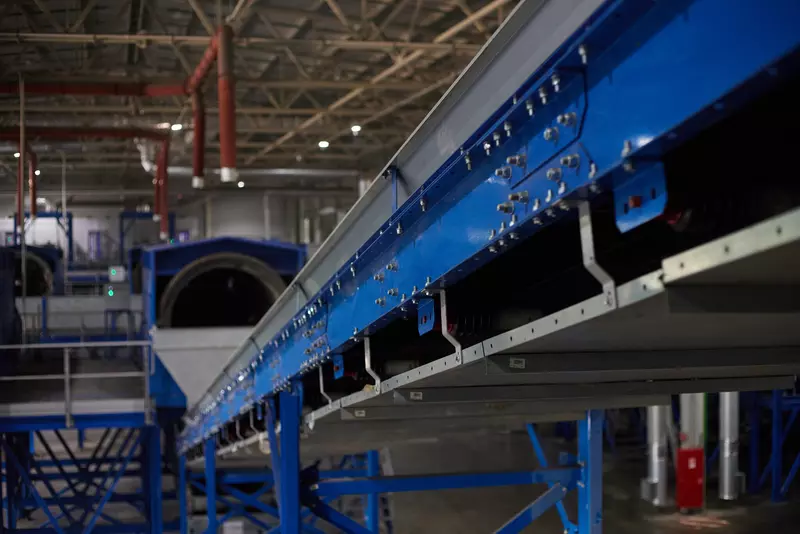 Фото #7 для новости «Как разрешают проблемы со свалками в МО показываю новый комплекс по переработке»