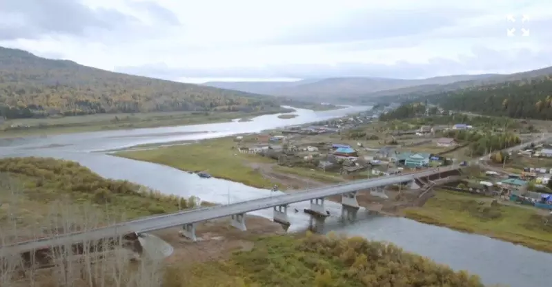 В Усть Куте восстановили мост через реку Куту