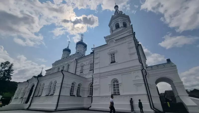 №7 для новости «В Приангарье восстановлен Верхоленский собор»