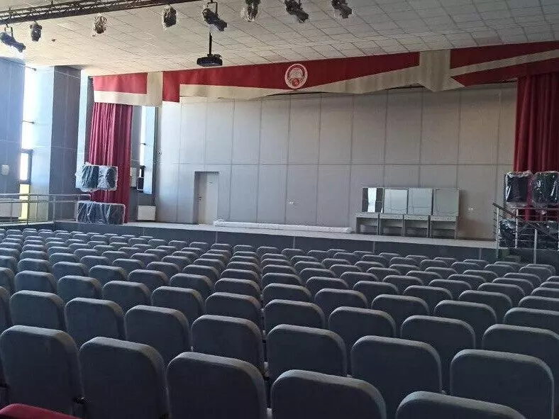 Картинка №3 для статьи «Московская область: Новое здание Сергиево Посадского физико математического лицея в Семхозе встречает лицеистов»