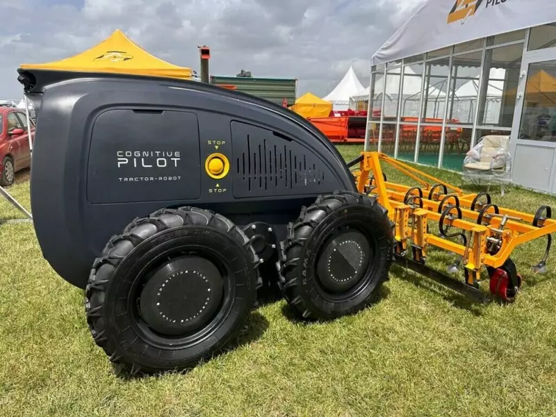 Первый в мире автономный мини трактор и не только победы 2024 года