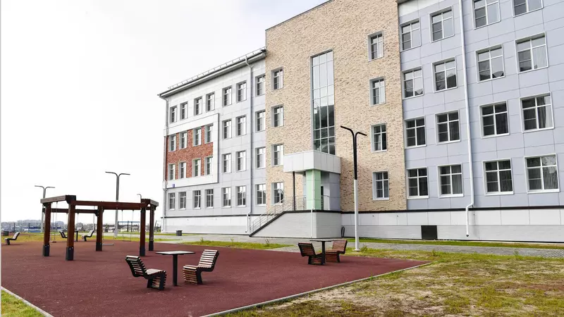 Изображение №6 для «На Ямале открылись новые школы»