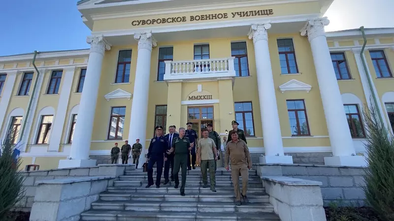 Иллюстрация №14 для «Суворовское военное училище открылось в Иркутске»