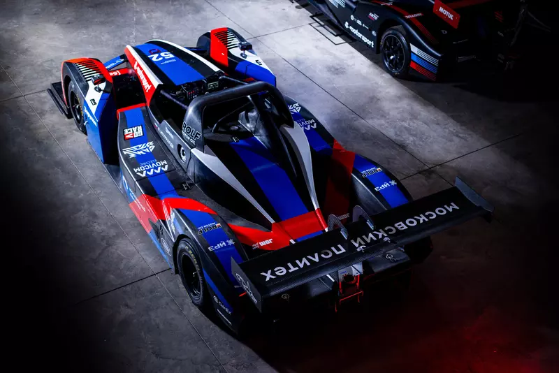 Иллюстрация №1 для «: Инженеры и студенты Московского Политеха раскрыли секреты гибридного спортпрототипа 12»