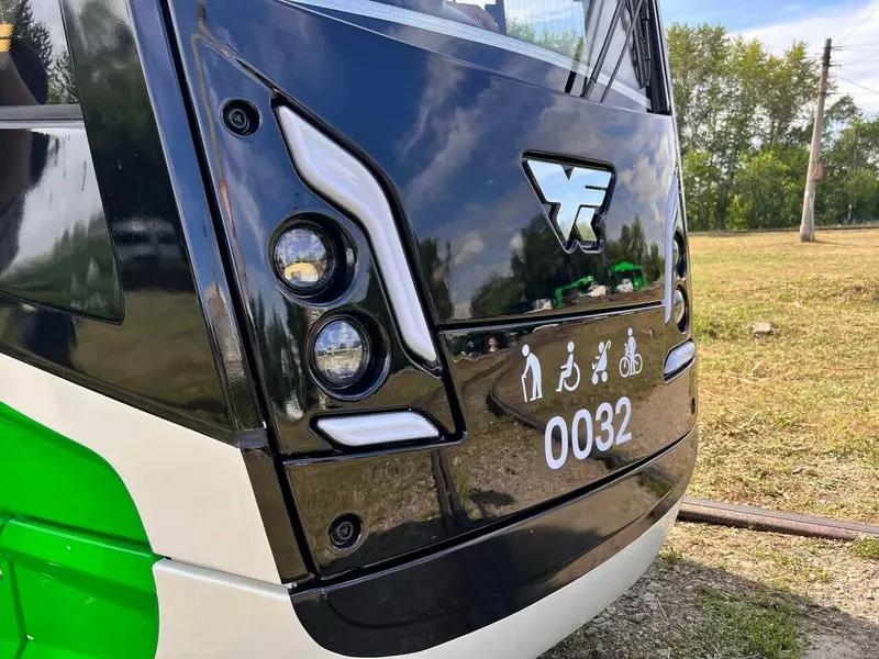 УКВЗ 55 трамвайных вагонов для Челябинска