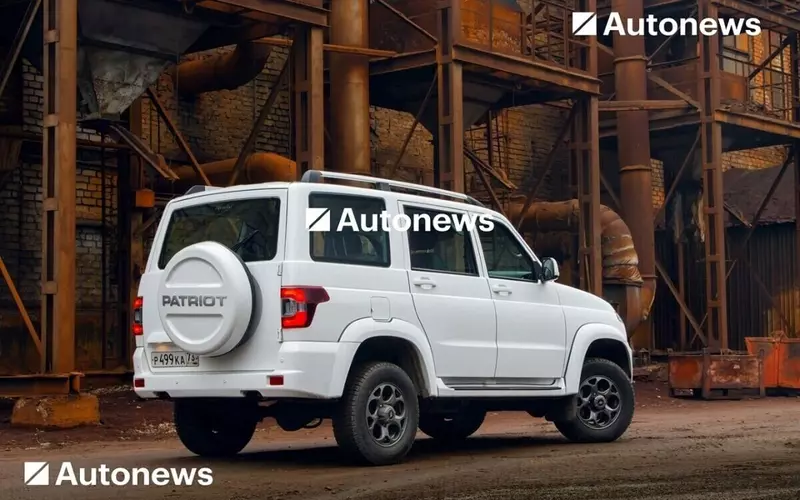 Изображение №2 для статьи «УАЗ: Обновленный УАЗ Патриот опубликованы ФОТО»