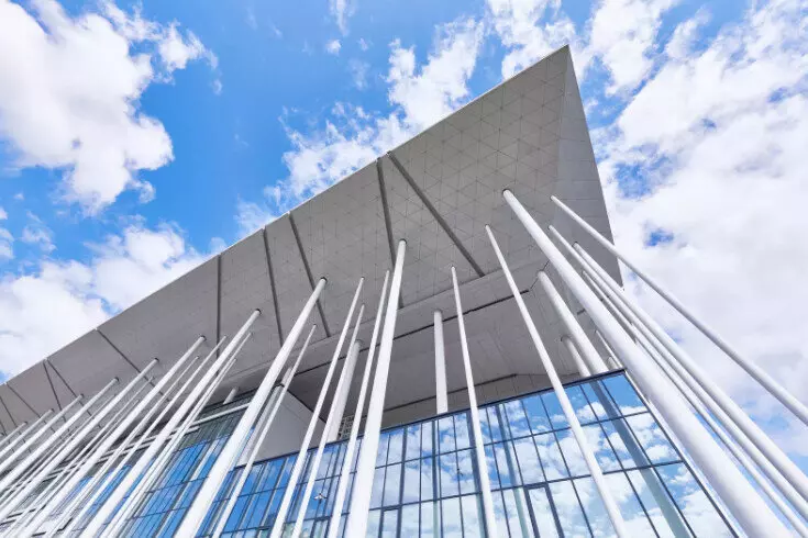 2 для «фотофакты: Строительство ледового дворца в районе Ясенево города Москвы завершено»