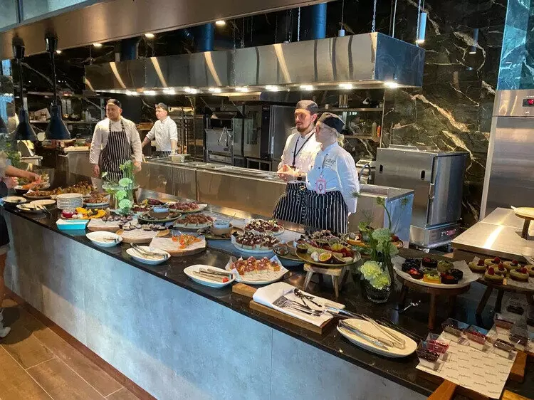 Фото #6 для новости «В Перми открылся новый пятизвездочный отель»