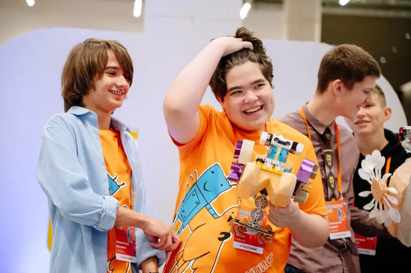 Изображение #2 для новости «: »