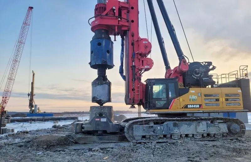 #1 для новости «Фотофакты: Ход строительства Ленского моста в Якутии»