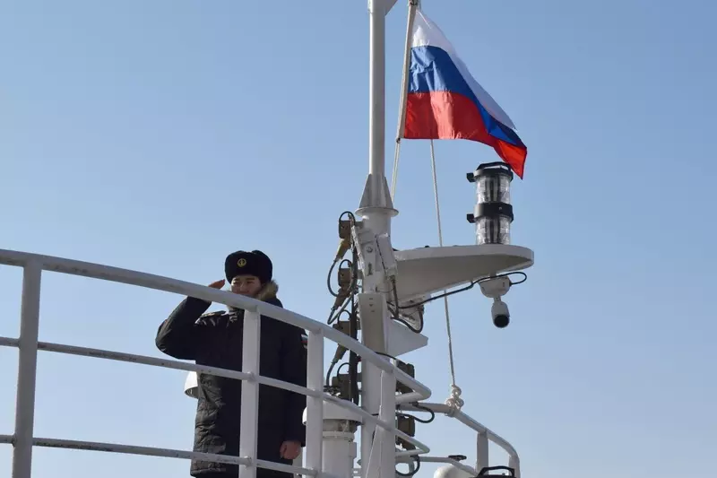 На Восточной верфи подняли флаг Российской Федерации на первом дальневосточном ярусолове Наггет