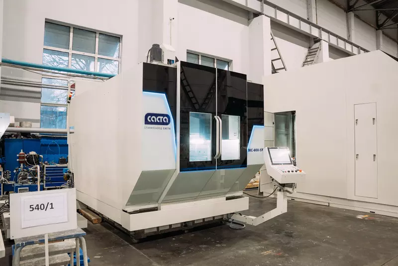 Изображение 2 для «станок: Новый 5 ти осевой обрабатывающий центр Саста произведено в РФ»