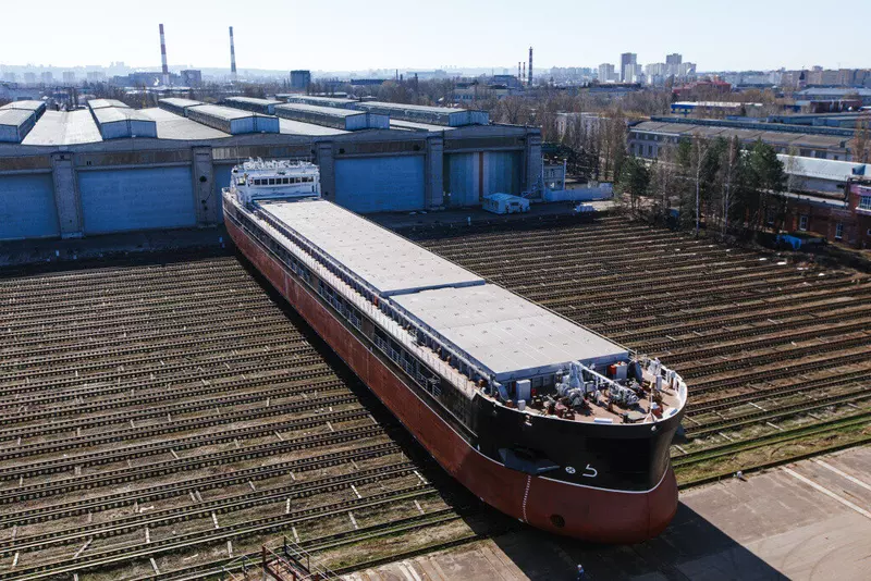 Изображение №1 для поста «Судостроение и судоходство : ОСК спустила на воду очередной сухогруз проекта 59»