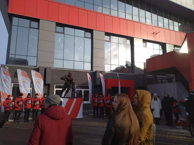 Картинка #2 для поста «Новокузнецк: В Новокузнецке торжественно открыли Арену Кузнецких металлургов»