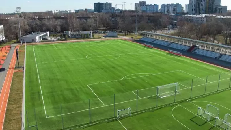 На юго востоке Москвы открыт исторический стадион Локомотив после модернизации