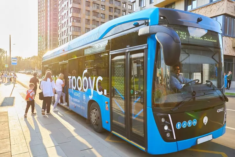 Фото #2 для публикации «электробус: Московскому электробусу исполнилось 7 лет»