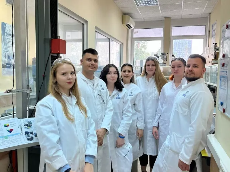 Иллюстрация #1 для поста «: »