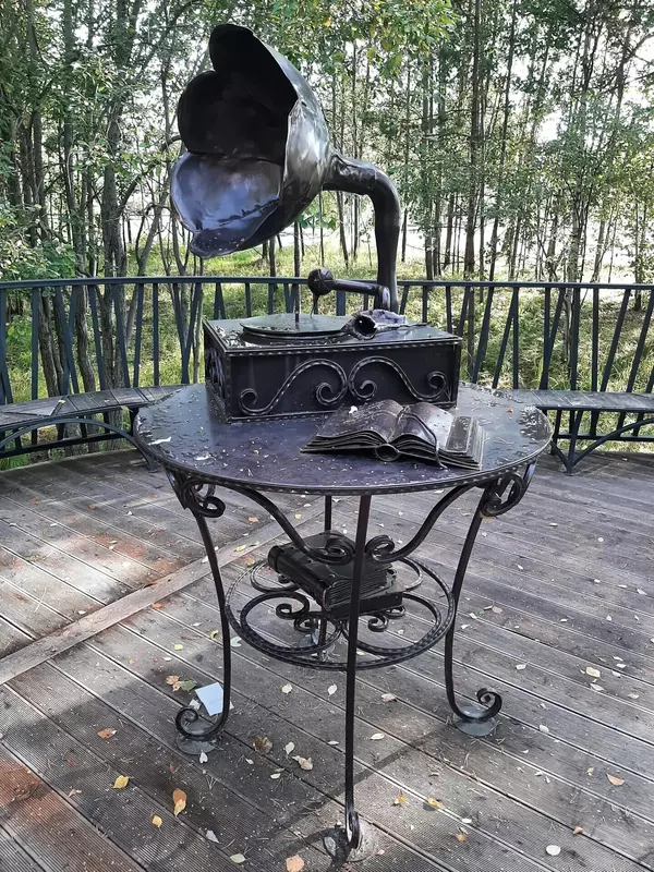 Арт-объект "Граммофон" (фото автора)