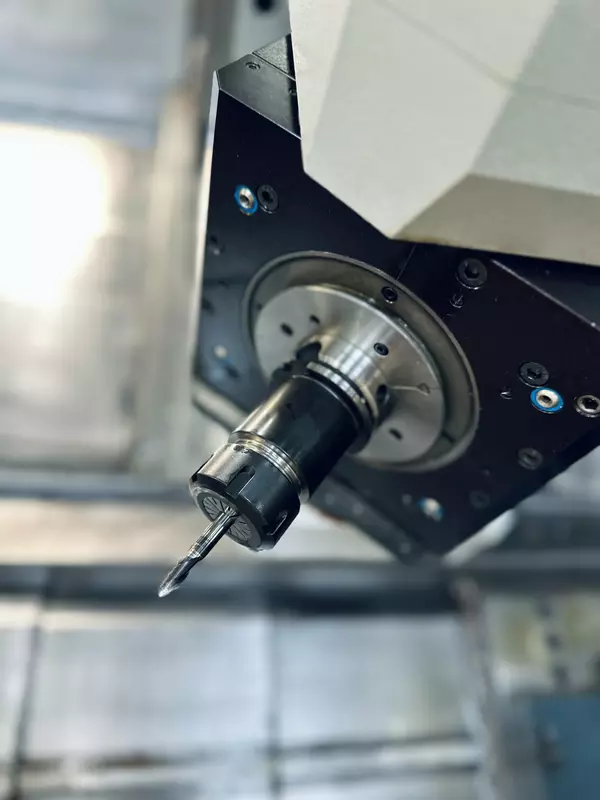 Иллюстрация 2 для новости «НИОКРы: Пермский завод представил импортозамещенный мультиосевой многофункциональный обрабатывающий центр»