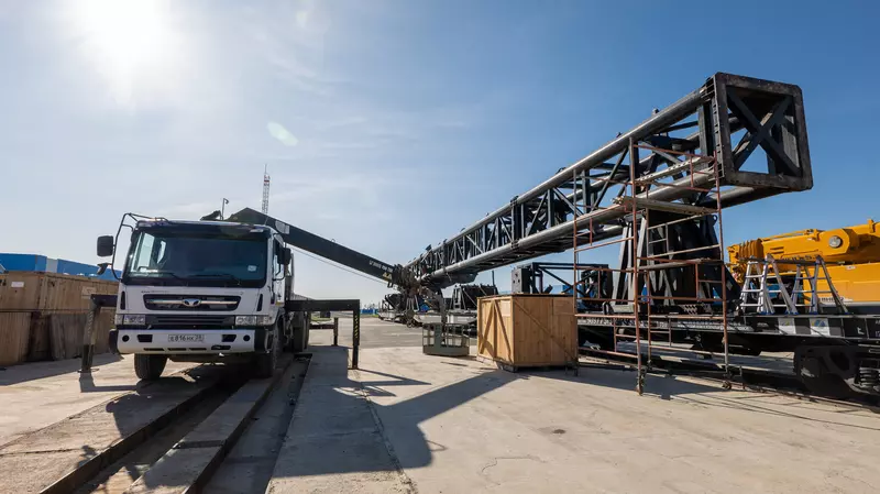 Иллюстрация 6 для новости «Ангара-А5: На Восточный доставили транспортно установочный агрегат для ракеты Ангара»