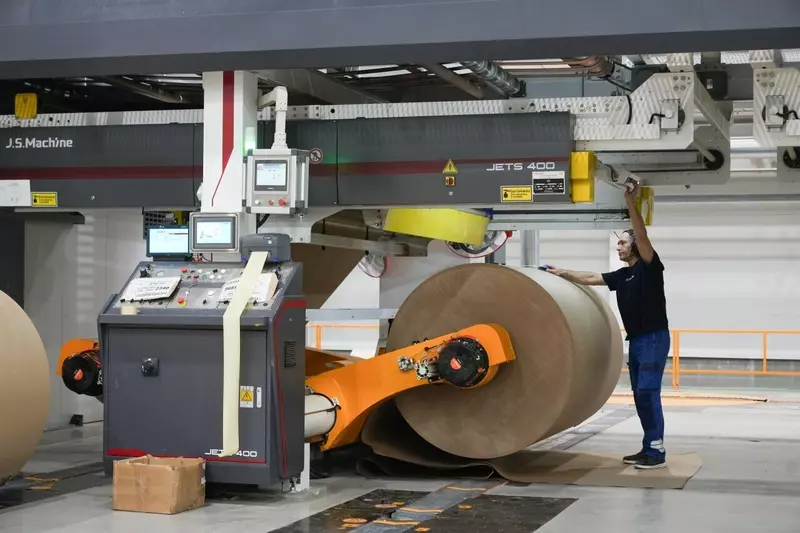 Фото №1 для «Новые заводы и цеха: Л ПАК запустила в Кашире предприятие по производству гофрокартона и упаковочной продукции»