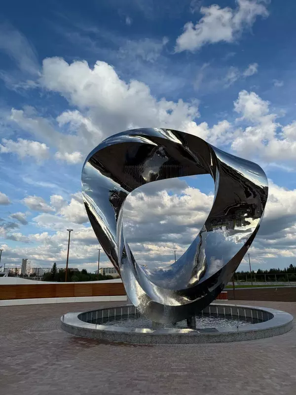 Иллюстрация #3 для новости «Ямал: В Новом Уренгое открылась набережная»