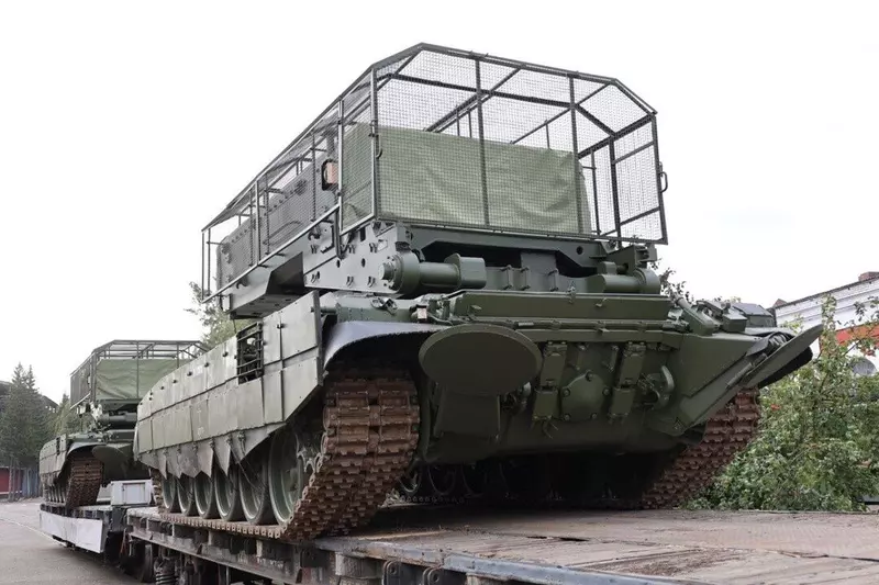 Концерн Уралвагонзавод отправил очередную партию тяжёлых огнемётных систем Солнцепёк