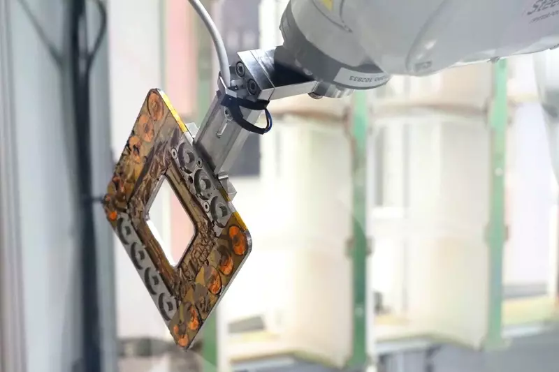 Иллюстрация #2 для поста «Роснано: РОСНАНО запустили первый в России завод по производству гибких солнечных модулей»