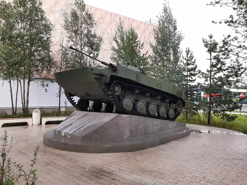 Сквер Опалённой Юности (фото автора)