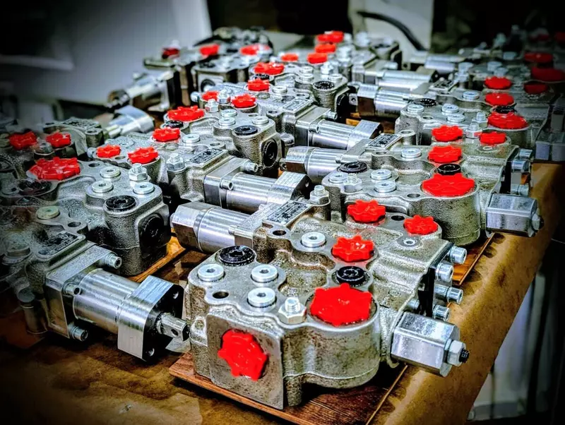 От клапанов до распределителей саратовский завод локализовал 18 гидрокомпонентов