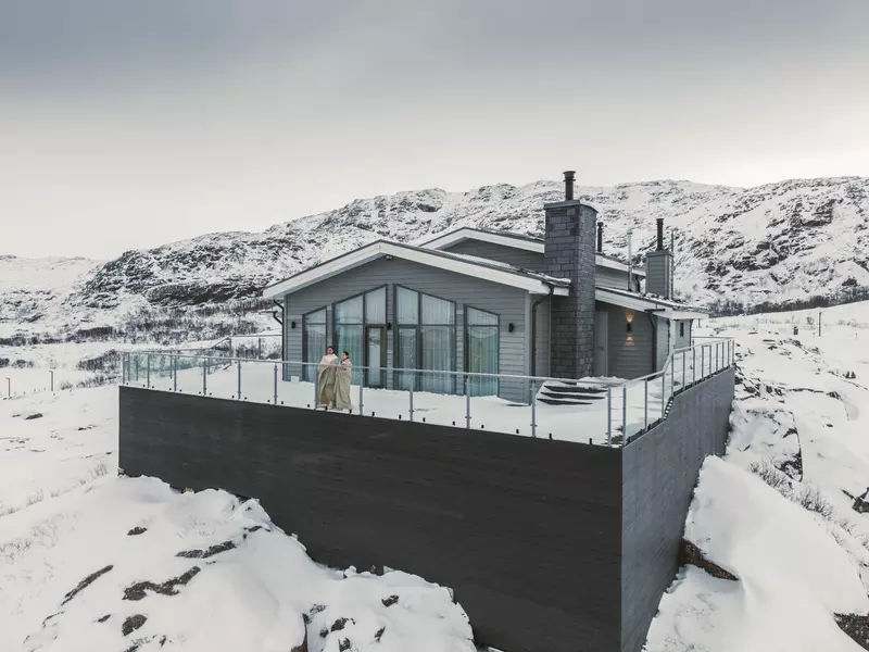 Изображение №12 для поста «Отель на краю Земли четыре звезды в Заполярье»