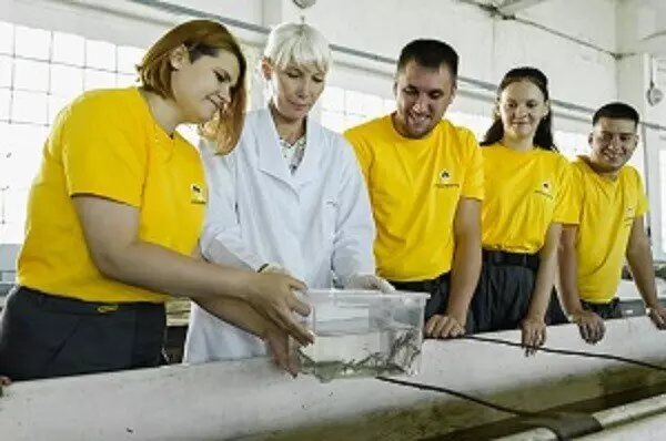 №2 для публикации «Рыбоводство: Предприятия Роснефти в августе выпустили в реки и водоемы России около 15 млн мальков»