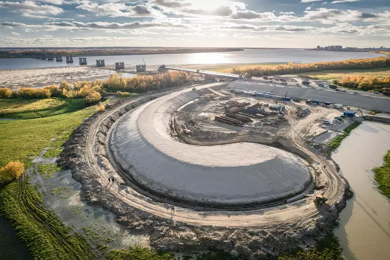 Картинка №14 для поста «Строительство второго моста через реку Обь в Сургуте итоги летнего сезона 2024 года»