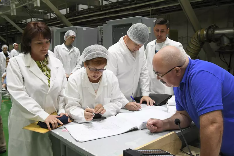 Изображение 11 для новости «Проведены авторский осмотр и накатка головного обтекателя ТГК Прогресс МС 24»