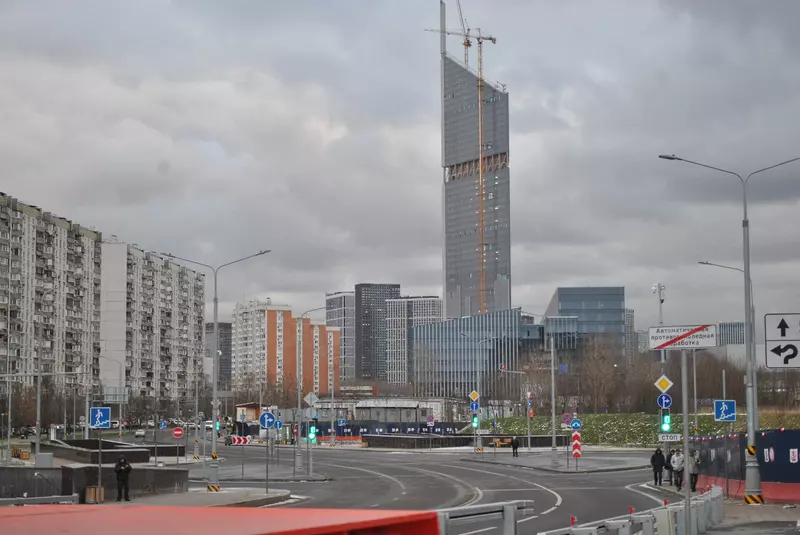 Ход строительства Национального космического центра и технопарка Сбера в Сколково