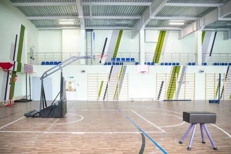 Фото #6 для статьи «В макрорайоне Заозёрном Кургана открыли новый ФОК»