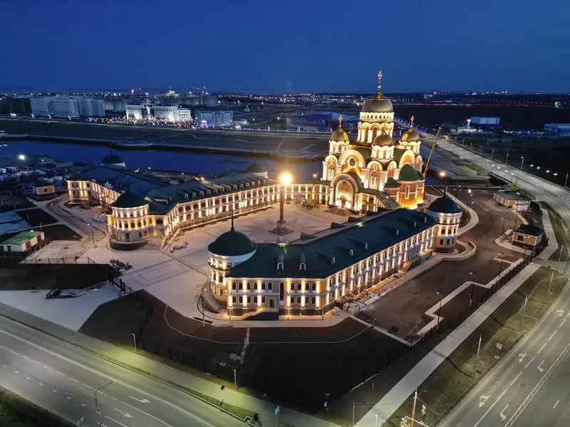 5 для поста «ЯНАО: В Салехарде открылся самый большой храм в Арктике»