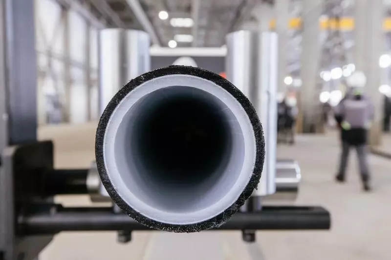 Иллюстрация №6 для новости «Татнефть запустила завод гибких композитных труб в Татарстане»