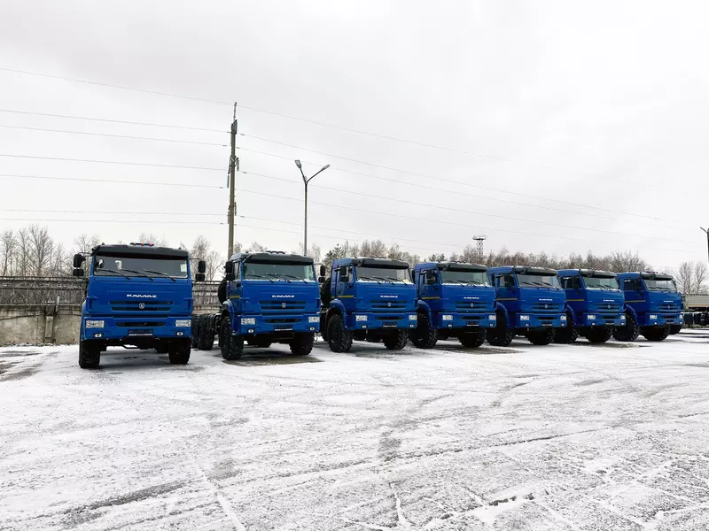 Иллюстрация №5 для новости «КАМАЗ: РИАТ отгрузил партию седельных тягачей КАМАЗ 43118»
