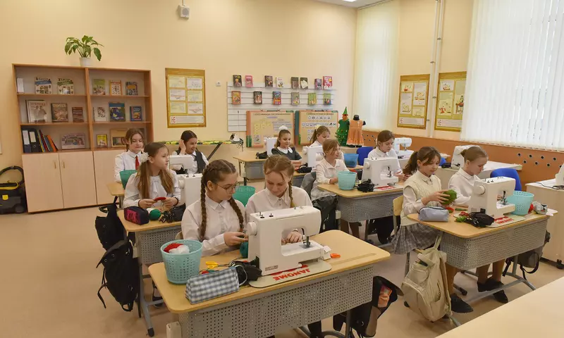 Изображение №2 для «Брянская область: В Брянске открылась школа на 1225 мест построенная по нацпроекту Образование»