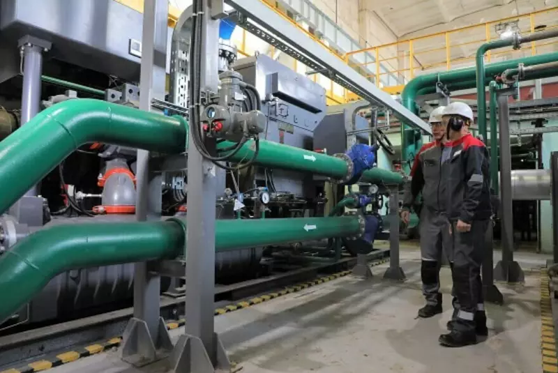 Изображение 1 для статьи «Модернизация: ОЭМК ввел в эксплуатацию три новых воздушных турбокомпрессора»