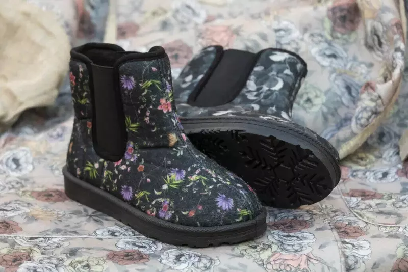 Технополис Москва запустил линейку обуви из переработанного пластика