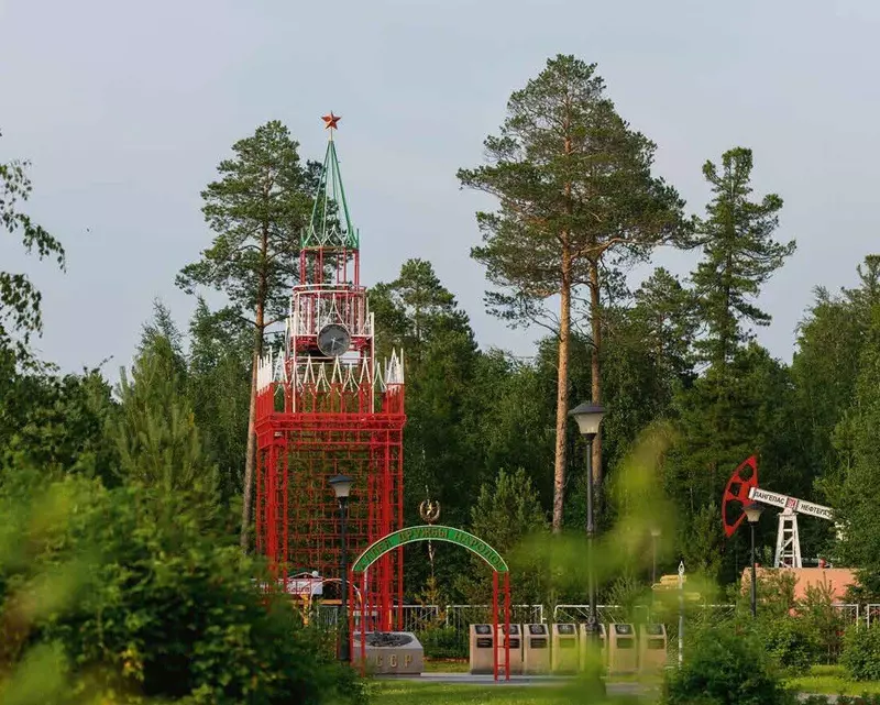 Фото #12 для статьи «Города ЛУКойла часть 1»