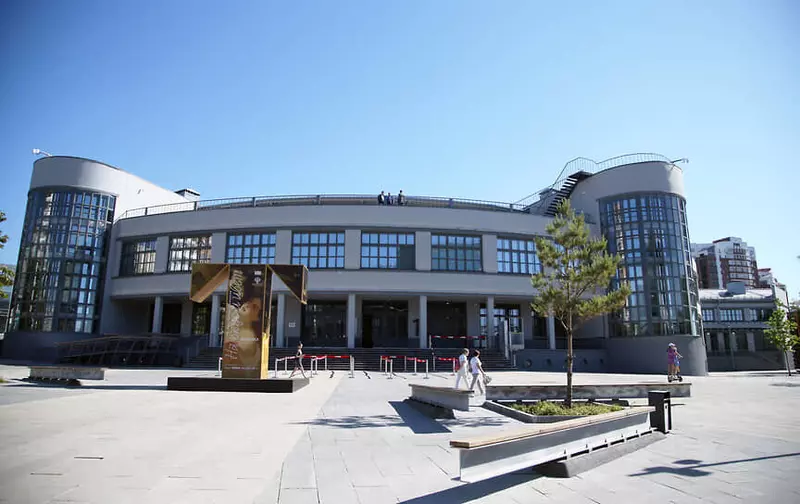 Иллюстрация №2 для публикации «Спорт: Филиал Третьяковской галереи открылся в здании Фабрики кухни в Самаре»