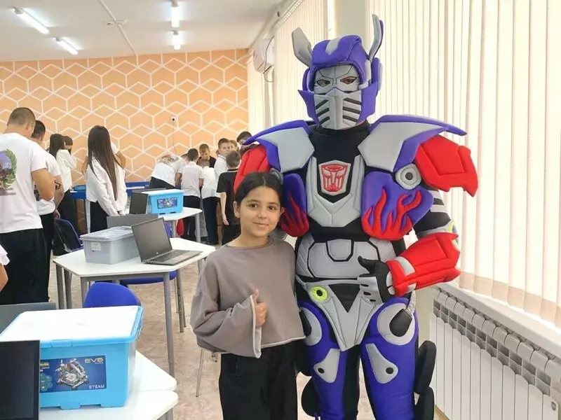 Картинка №2 для статьи «кванториум: В Волгограде на базе двух гимназий открыли Кванториумы и пятый в регионе куб»