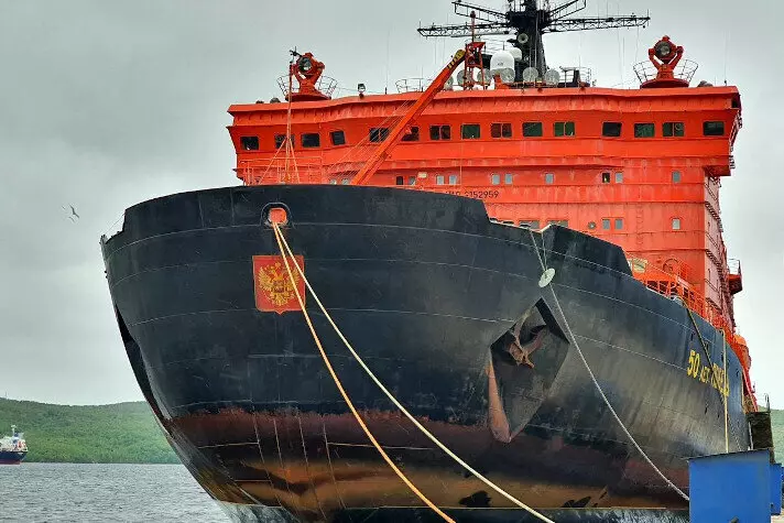 Атомный ледокол 50 лет Победы завершил работу в период зимне весенней навигации