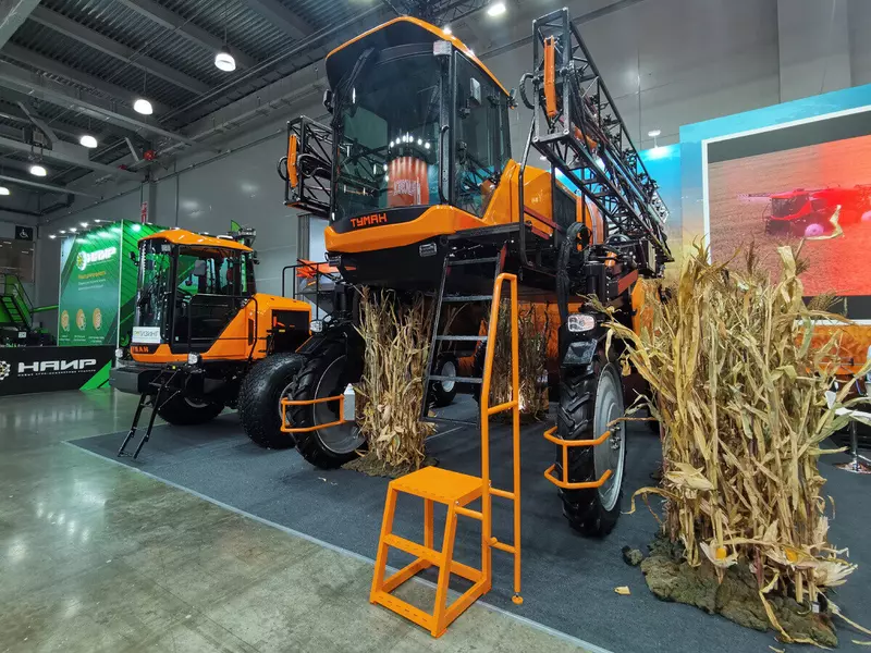 Самарский завод Пегас Агро выпустил первый серийный опрыскиватель Туман 4