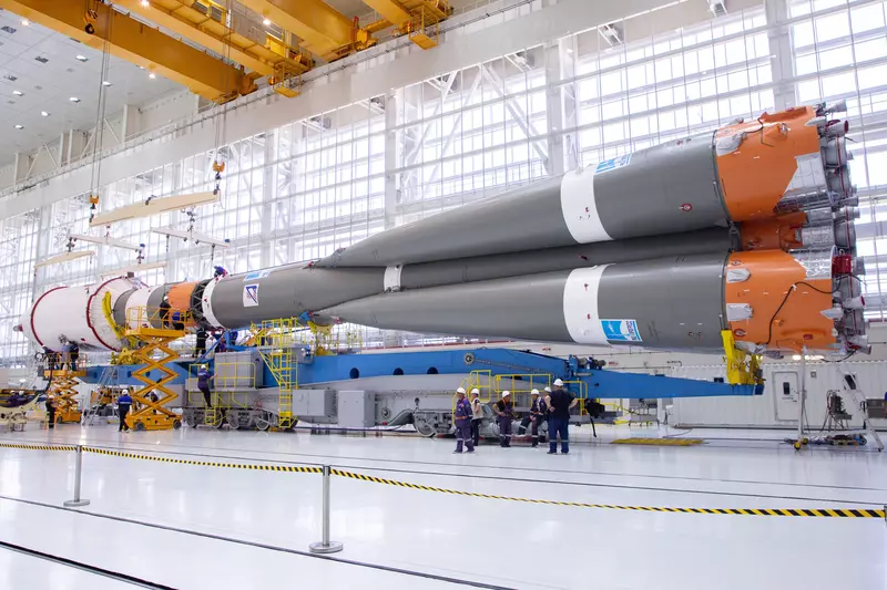 На Восточном собрана ракета Союз 2